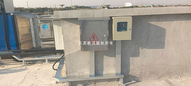 太倉(cāng)小學(xué)太陽(yáng)能空氣能熱水集成系統(tǒng)工程